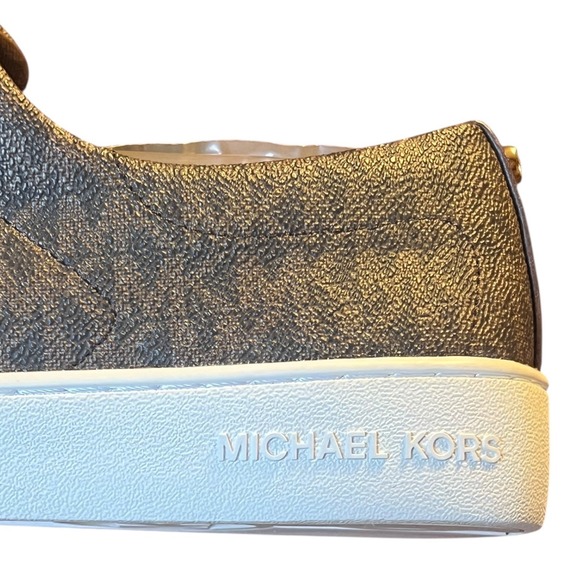 Michael Kors Womens Brown Monogram Logo Low Top Sneakers Shoes 8.5M 001201 - Picture 8 of 16